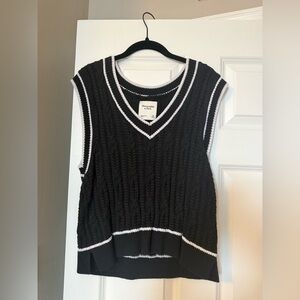 Abercrombie & Fitch Women’s Sweater Vest